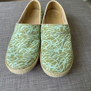 Dansko Green Blue Canvas Slip On Shoes Espadrille Flat 38 Slip Resistant